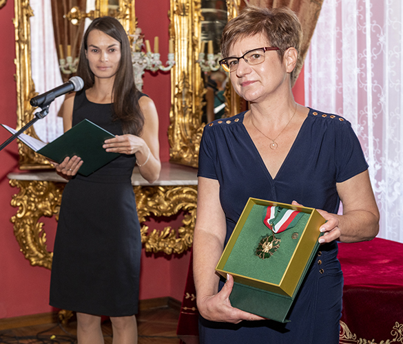Złoty Medal Zasłużony Kulturze „Gloria Artis” przyznany Muzeum Zamoyskich w Kozłówce w 2019 r.