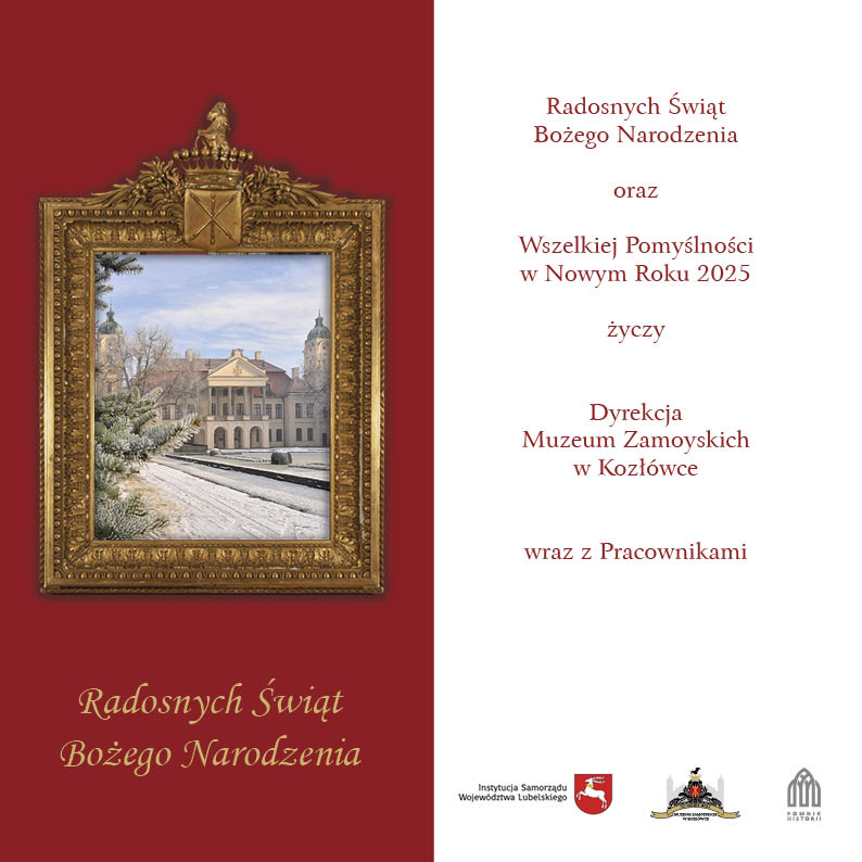 Na świątecznej grafice dominują dwa kolory: głęboka czerwień oraz złoto. Po lewej stronie widoczna jest złocona rama obrazu w stylu klasycystycznym, bogato zdobiona ornamentami roślinnymi oraz herbem rodziny Zamoyskich. W ramie znajduje się zimowy widok na pałac w Kozłówce, otoczony drzewami pokrytymi śniegiem. Ścieżki i trawnik również są pokryte białym puchem, a w tle widać błękitne niebo z delikatnymi, białymi chmurami. Na dole grafiki, na czerwonym tle, znajduje się napis „Radosnych Świąt Bożego Narodzenia” napisany złotą, elegancką czcionką, podkreślającą uroczysty i tradycyjny charakter życzeń. Po prawej stronie, na białym tle, znajduje się tekst życzeń świątecznych napisany ozdobną, czerwoną czcionką. Życzenia są formalne, z pozdrowieniami z okazji Bożego Narodzenia i Nowego Roku 2025, podpisane przez Dyrekcję Muzeum Zamoyskich w Kozłówce wraz z Pracownikami.
Pod tekstem widoczne są trzy logotypy: Województwa Lubelskiego, Muzeum Zamoyskich w Kozłówce oraz  symbol graficzny Pomnika Historii.